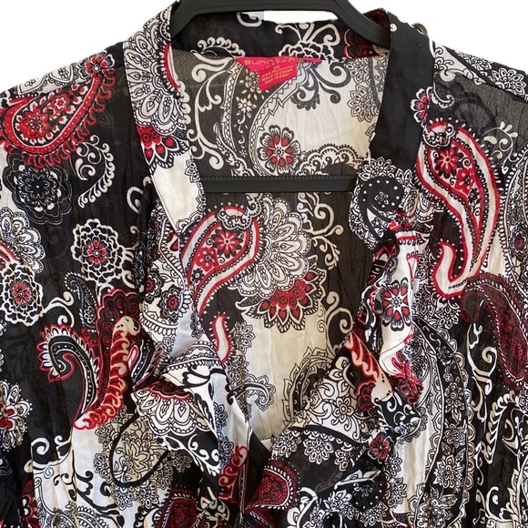 🖤♥️🤍 Sunny Leigh Macy’s Lightweight Crinkly Ruffles Buttons Feminine Romantic - Picture 3 of 13